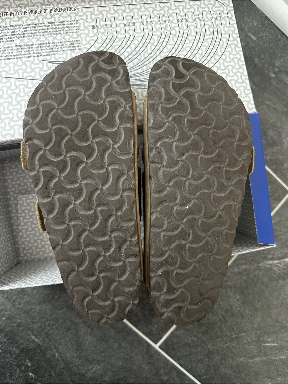 Birkenstock Arizona Sandal size 37 - Picture 7 of 8